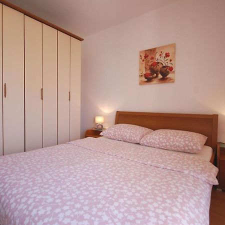 Apartments Andrea By El-Pi Tours นยีวีเซ ภายนอก รูปภาพ
